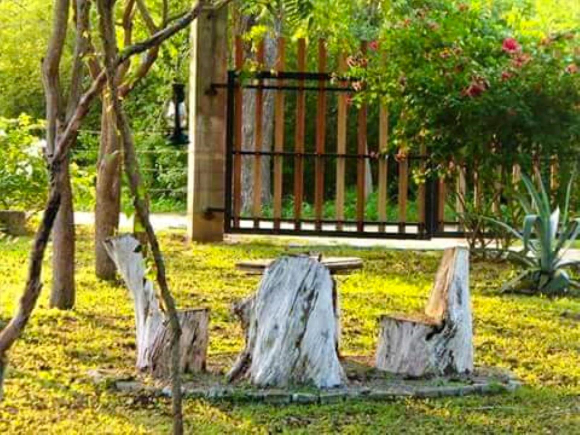 Lavish Eco Jungle Hotel Tissamaharama Exterior foto